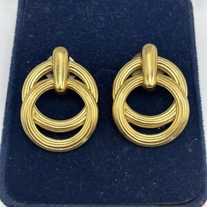 Vintage Signed TRIFARI Gold Tone‎ Double Hoop Earrings
